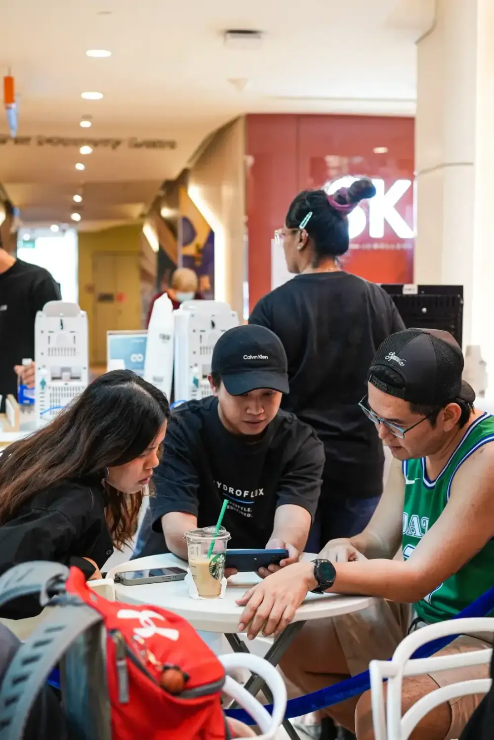 IDLah team at check-in